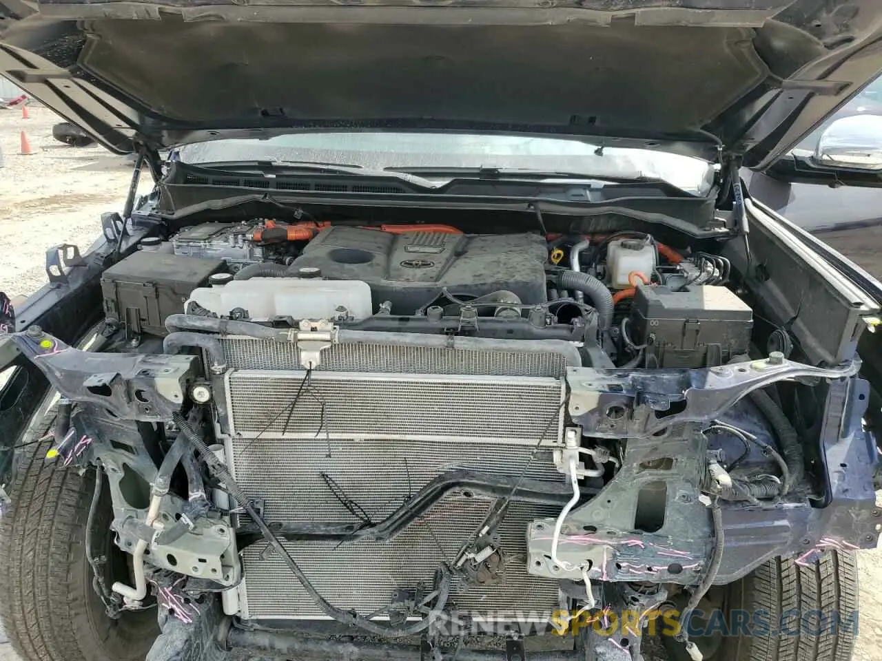11 fotografías del automóvil dañado 5TFMC5DBXRX054928 TOYOTA TUNDRA 2024