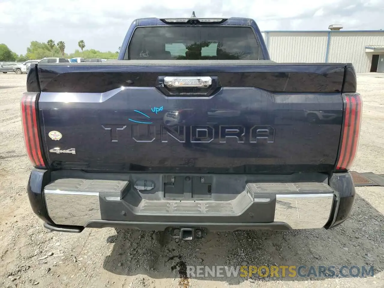 6 fotografías del automóvil dañado 5TFMC5DBXRX054928 TOYOTA TUNDRA 2024