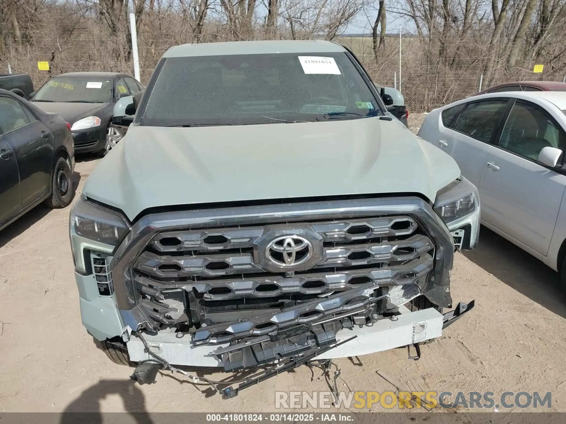 12 fotografías del automóvil dañado 5TFNA5DB2RX209174 TOYOTA TUNDRA 2024