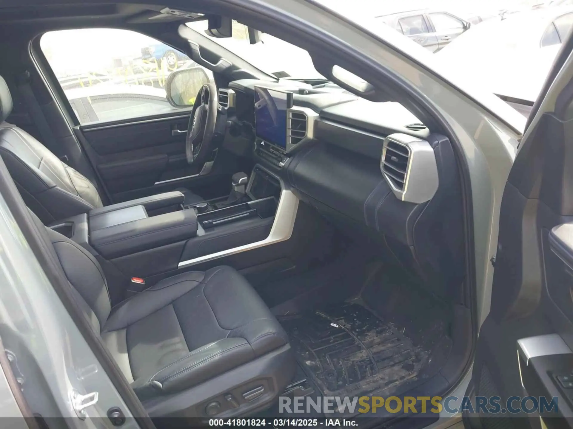 5 fotografías del automóvil dañado 5TFNA5DB2RX209174 TOYOTA TUNDRA 2024