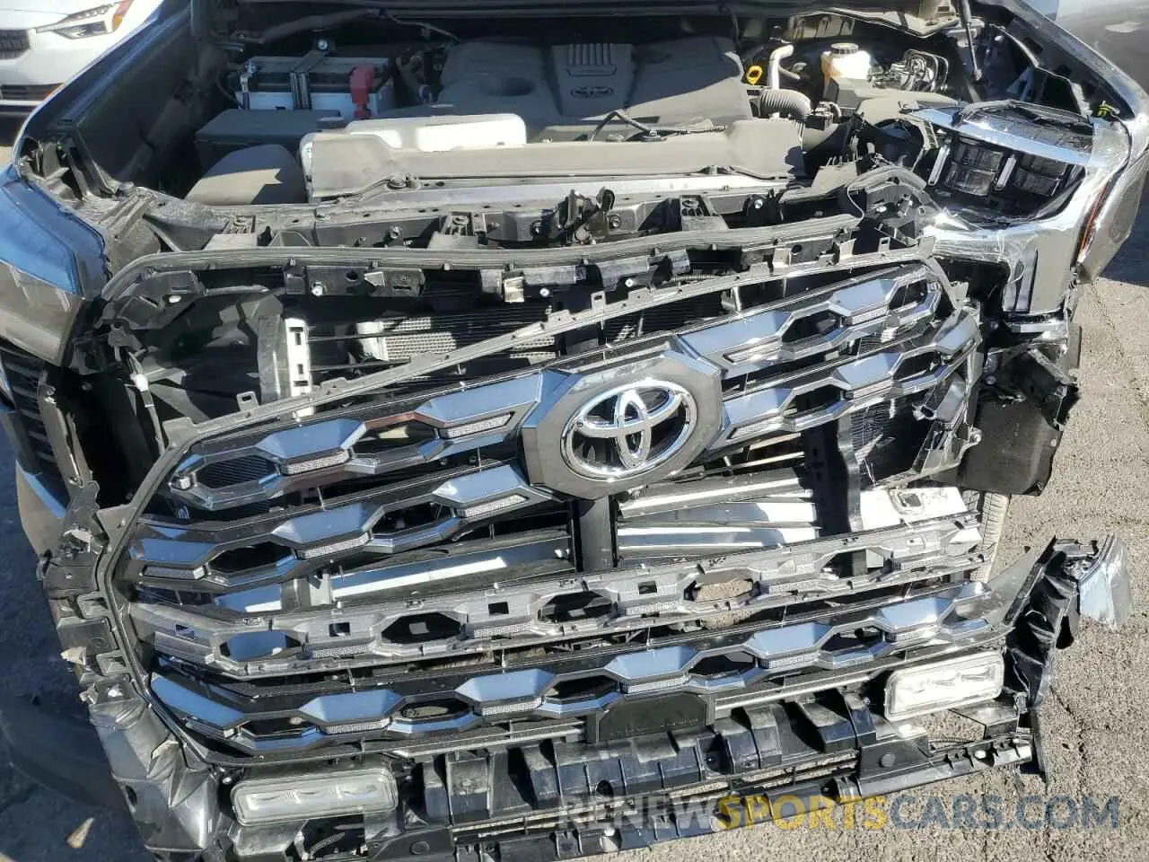 12 fotografías del automóvil dañado 5TFNA5DB4RX186013 TOYOTA TUNDRA 2024