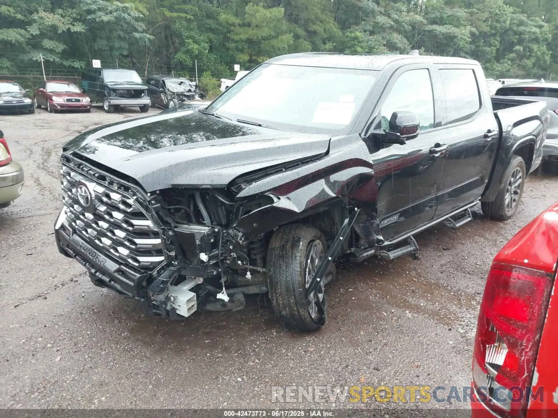 2 fotografías del automóvil dañado 5TFNA5DB9RX182166 TOYOTA TUNDRA 2024