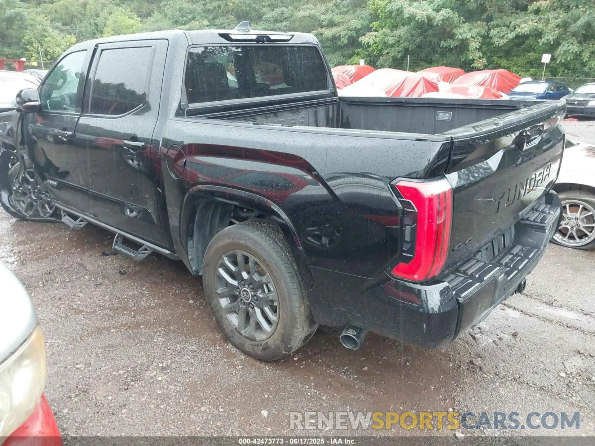 3 fotografías del automóvil dañado 5TFNA5DB9RX182166 TOYOTA TUNDRA 2024