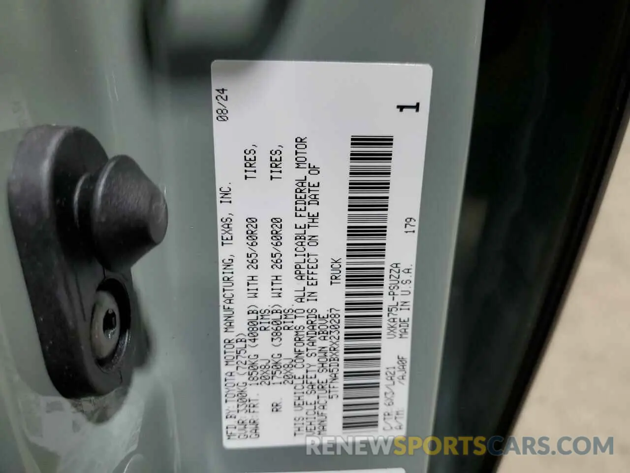 12 fotografías del automóvil dañado 5TFNA5DBXRX230287 TOYOTA TUNDRA 2024