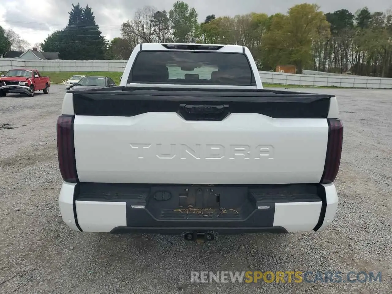 6 fotografías del automóvil dañado 5TFNC5AB8RX003128 TOYOTA TUNDRA 2024