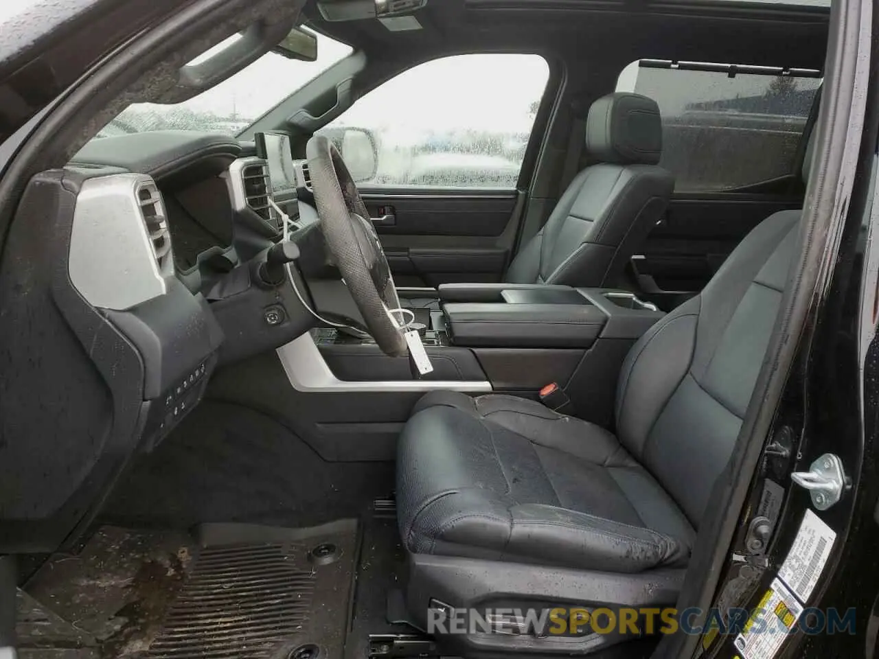 7 fotografías del automóvil dañado 5TFNC5DB3RX074359 TOYOTA TUNDRA 2024