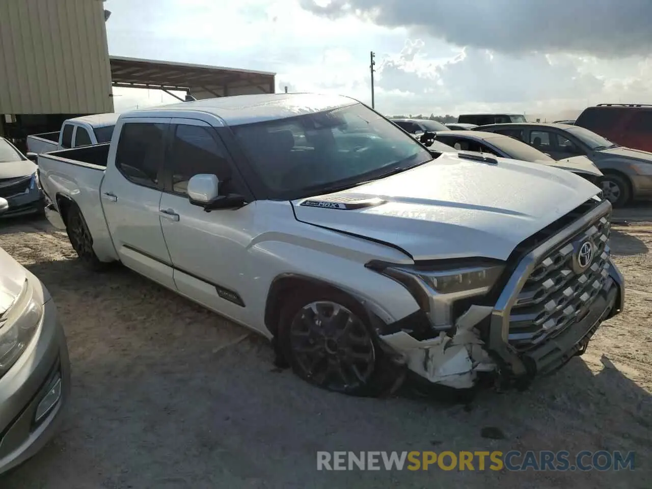 4 fotografías del automóvil dañado 5TFNC5EC4RX006949 TOYOTA TUNDRA 2024
