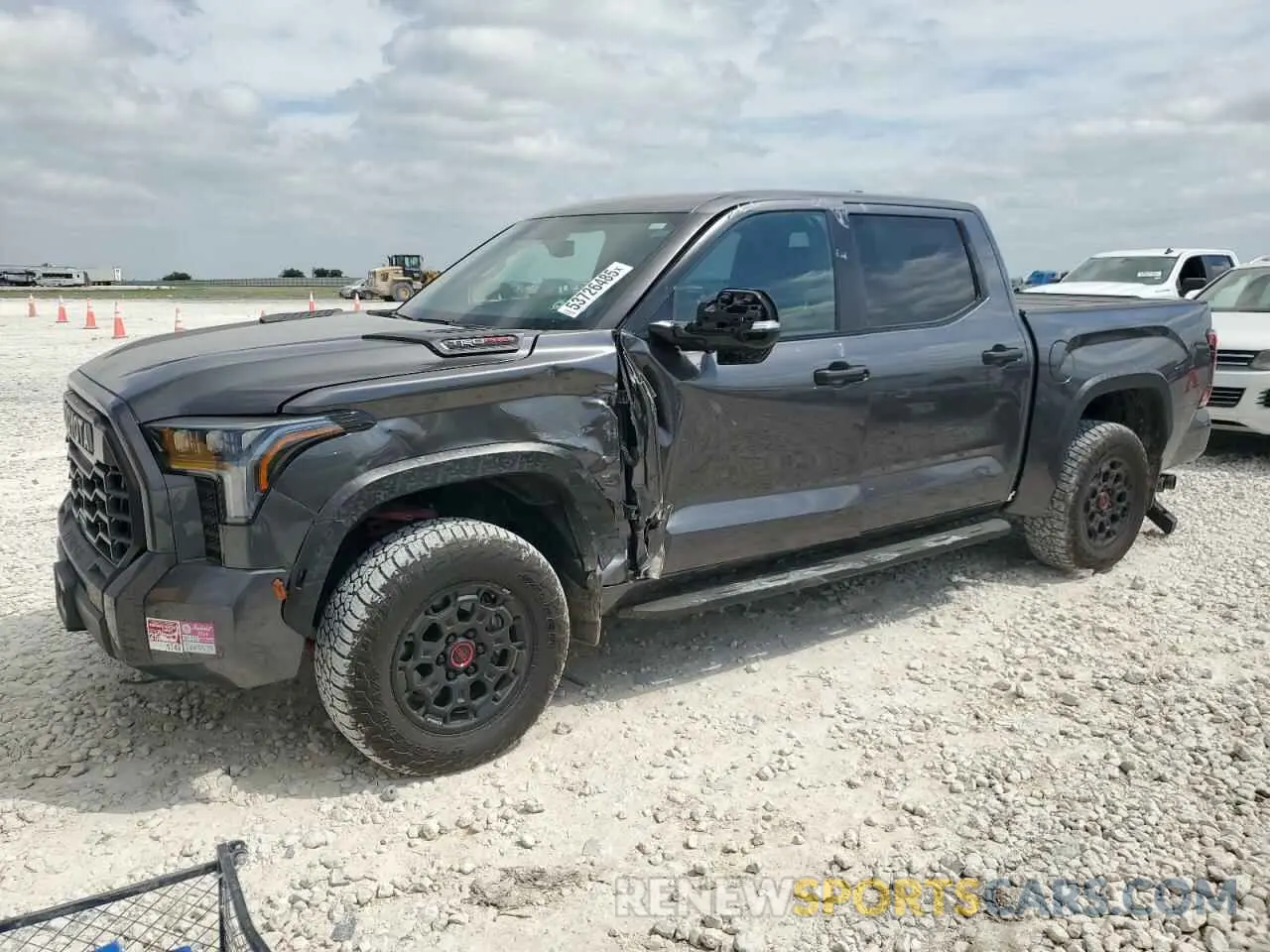 1 fotografías del automóvil dañado 5TFPC5DBXRX052870 TOYOTA TUNDRA 2024