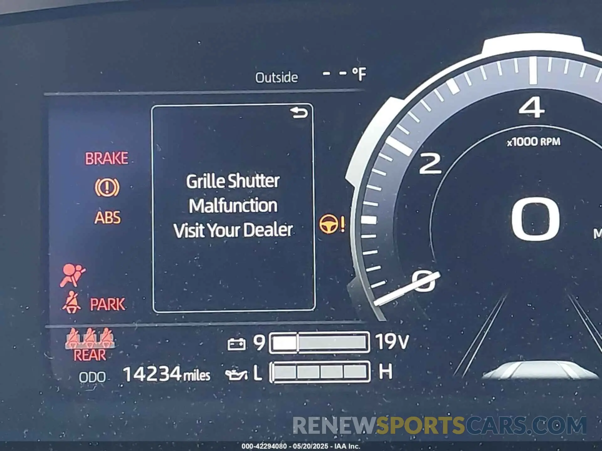 16 fotografías del automóvil dañado 5TFWA5DB1RX161817 TOYOTA TUNDRA 2024