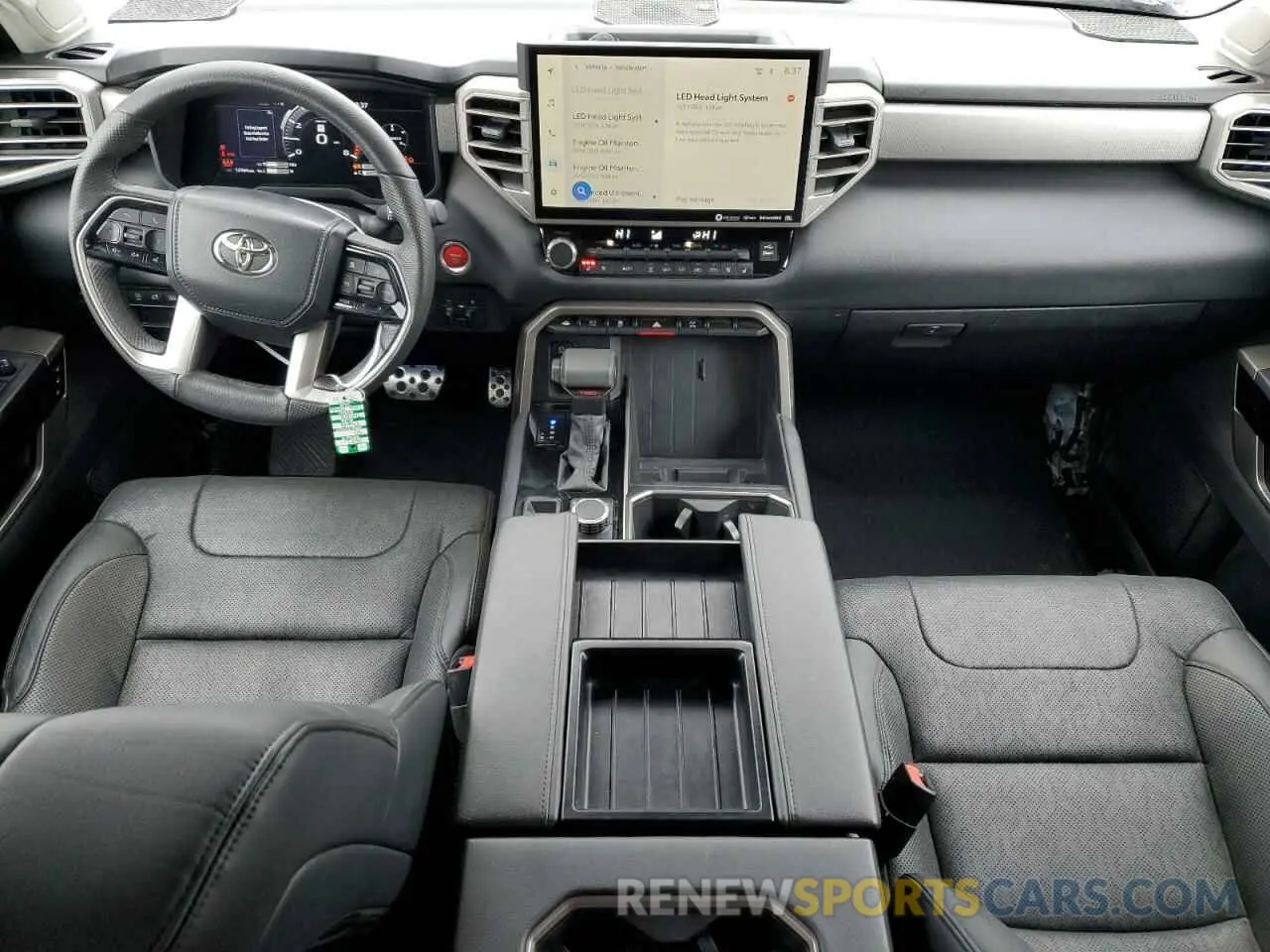 8 fotografías del automóvil dañado 5TFWA5DB3RX180658 TOYOTA TUNDRA 2024