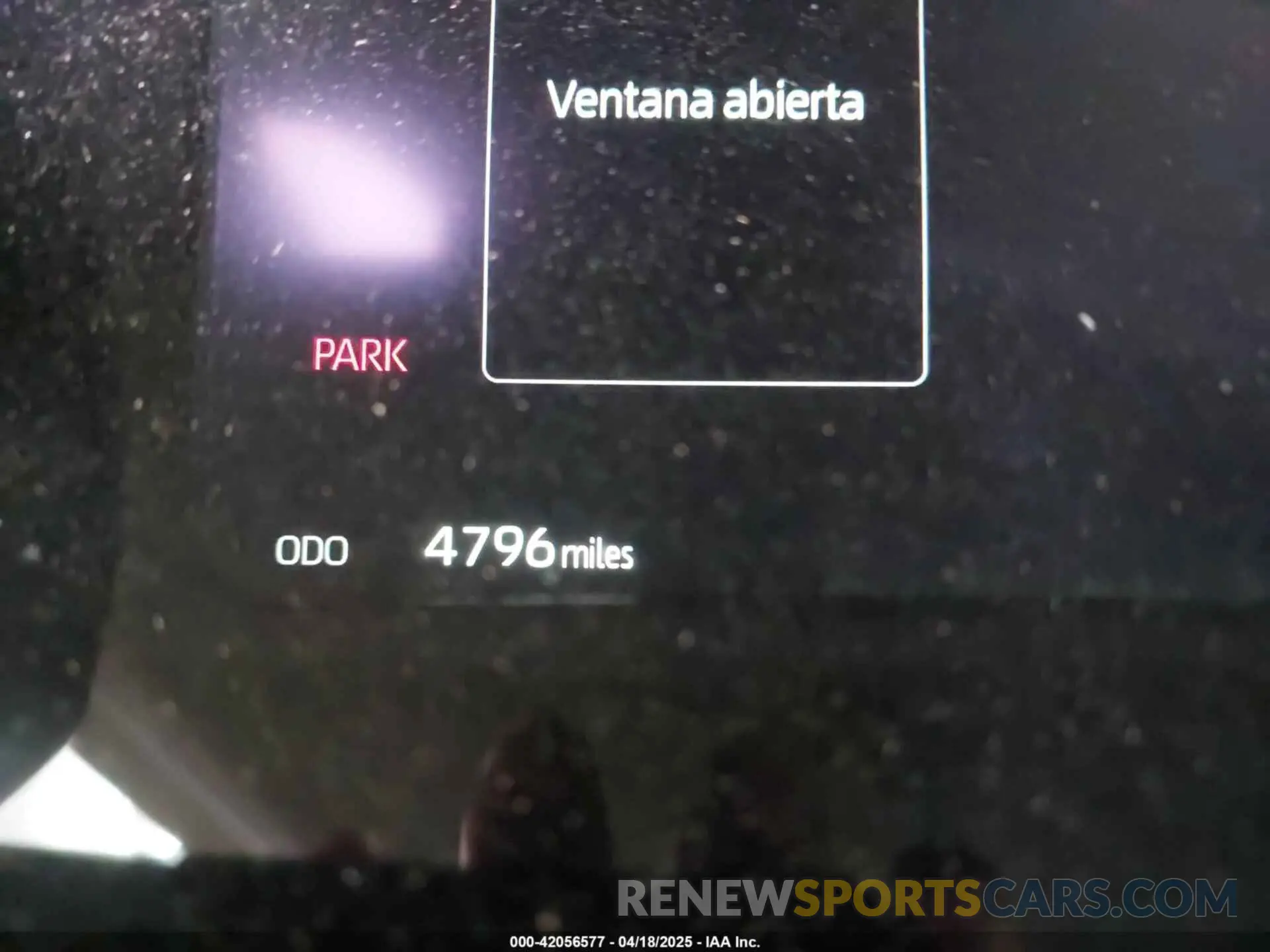 14 fotografías del automóvil dañado 5TFWA5DB4RX228135 TOYOTA TUNDRA 2024