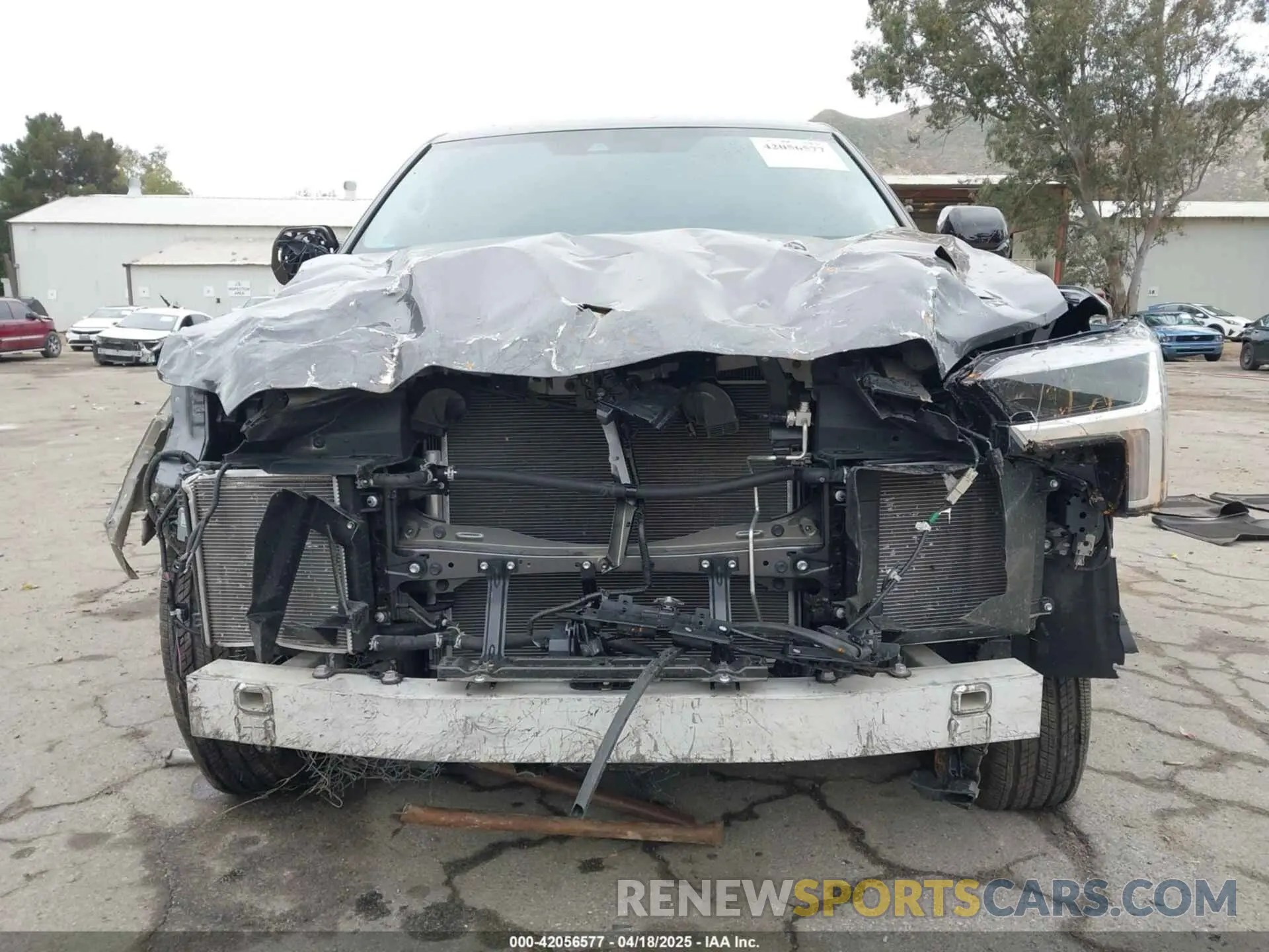 6 fotografías del automóvil dañado 5TFWA5DB4RX228135 TOYOTA TUNDRA 2024