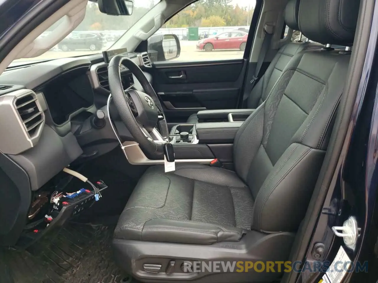 7 fotografías del automóvil dañado 5TFWA5DB8RX144710 TOYOTA TUNDRA 2024