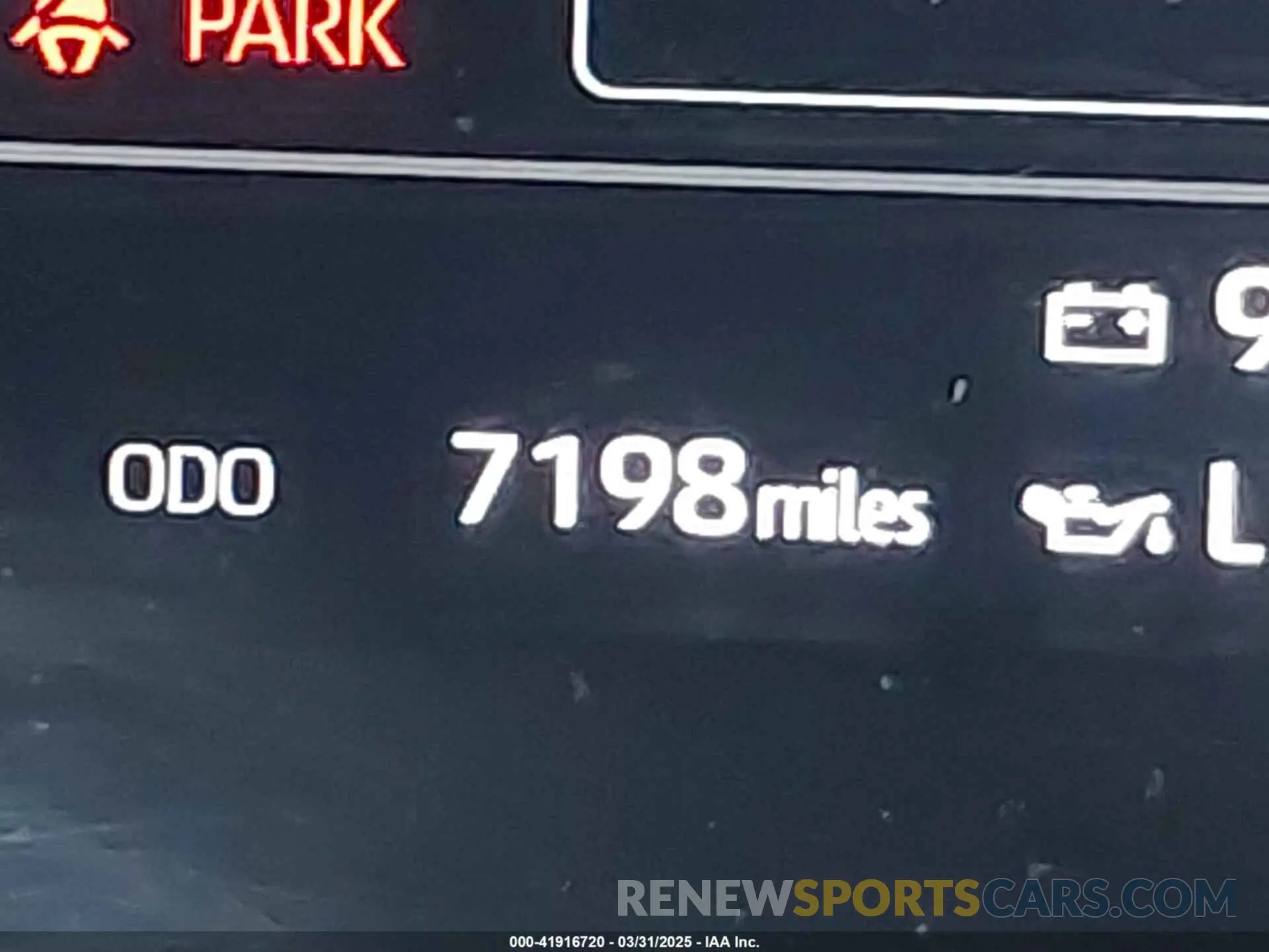 15 fotografías del automóvil dañado 5TFWA5DBXRX209086 TOYOTA TUNDRA 2024