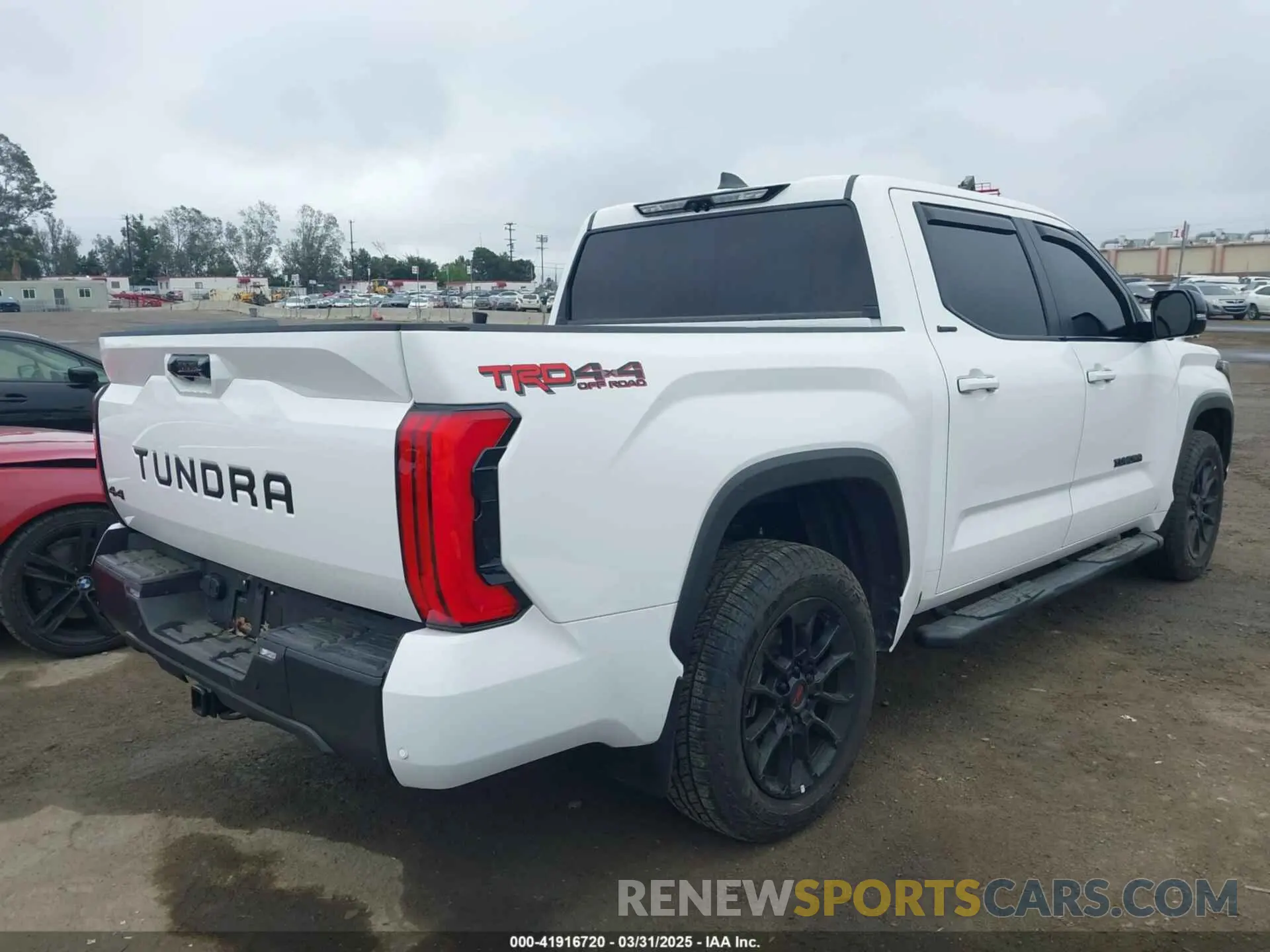 4 fotografías del automóvil dañado 5TFWA5DBXRX209086 TOYOTA TUNDRA 2024