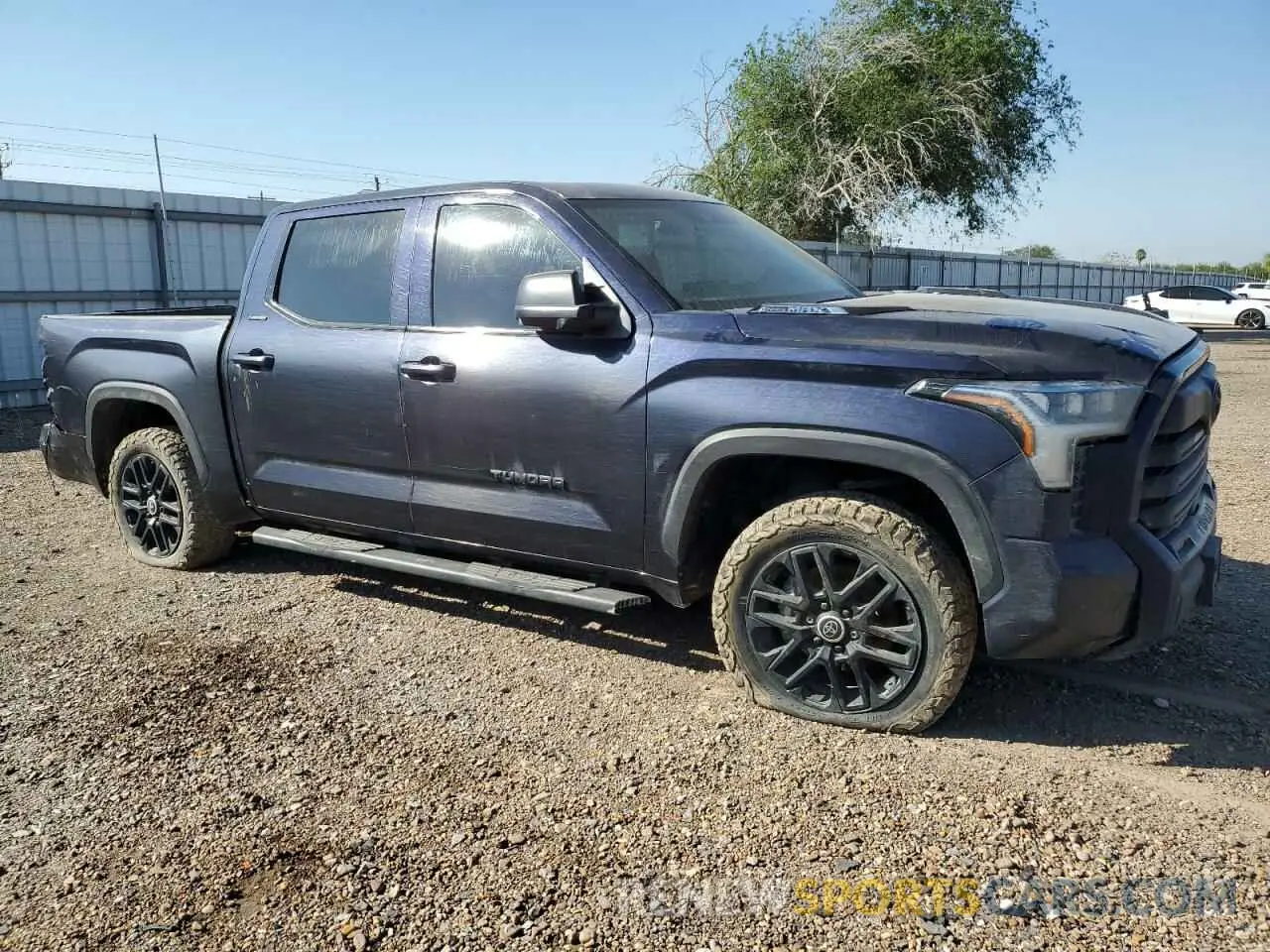 4 fotografías del automóvil dañado 5TFWC5DB8RX047050 TOYOTA TUNDRA 2024