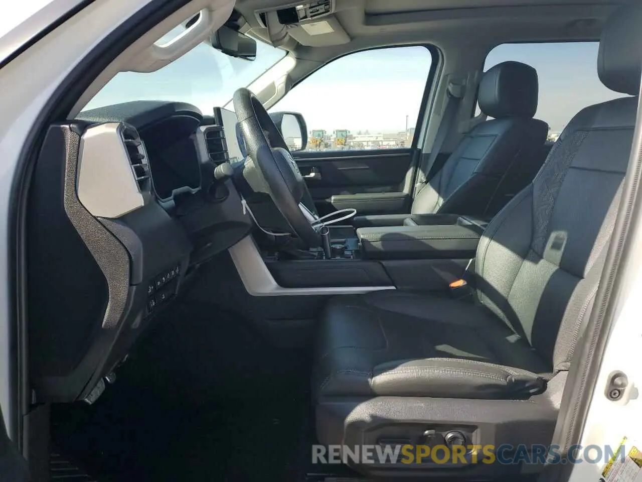 7 fotografías del automóvil dañado 5TFWC5DB9RX042763 TOYOTA TUNDRA 2024