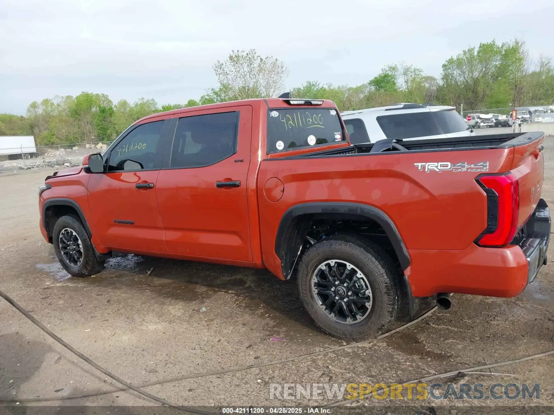 14 fotografías del automóvil dañado 5TFLA5DB3SX238597 TOYOTA TUNDRA 2025