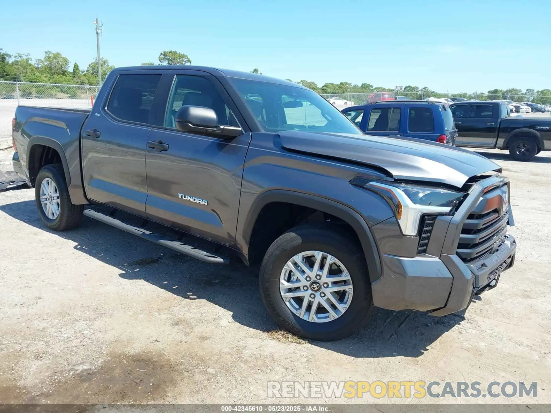 1 fotografías del automóvil dañado 5TFLA5DB3SX257215 TOYOTA TUNDRA 2025