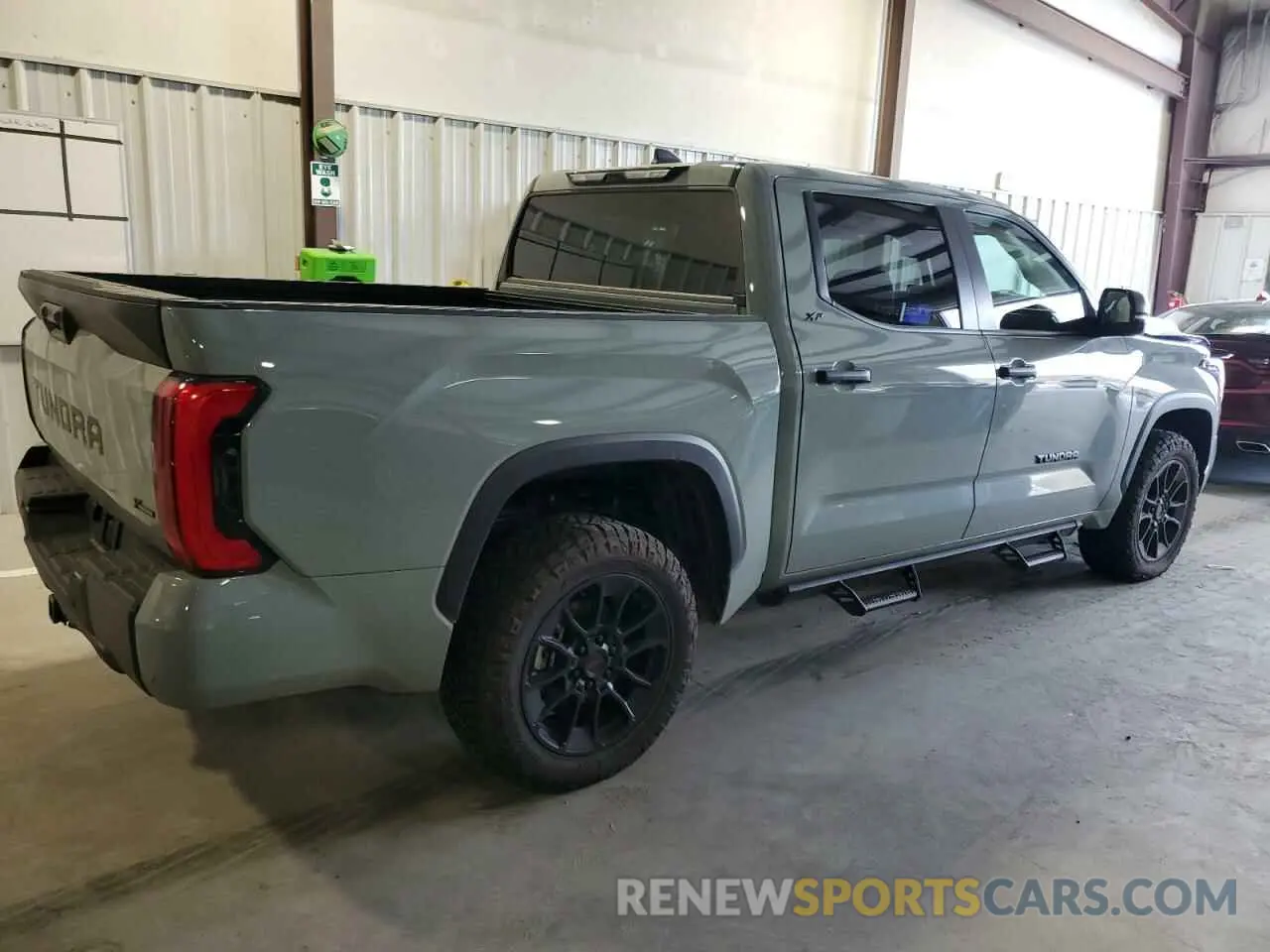 3 fotografías del automóvil dañado 5TFLA5DBXSX240279 TOYOTA TUNDRA 2025