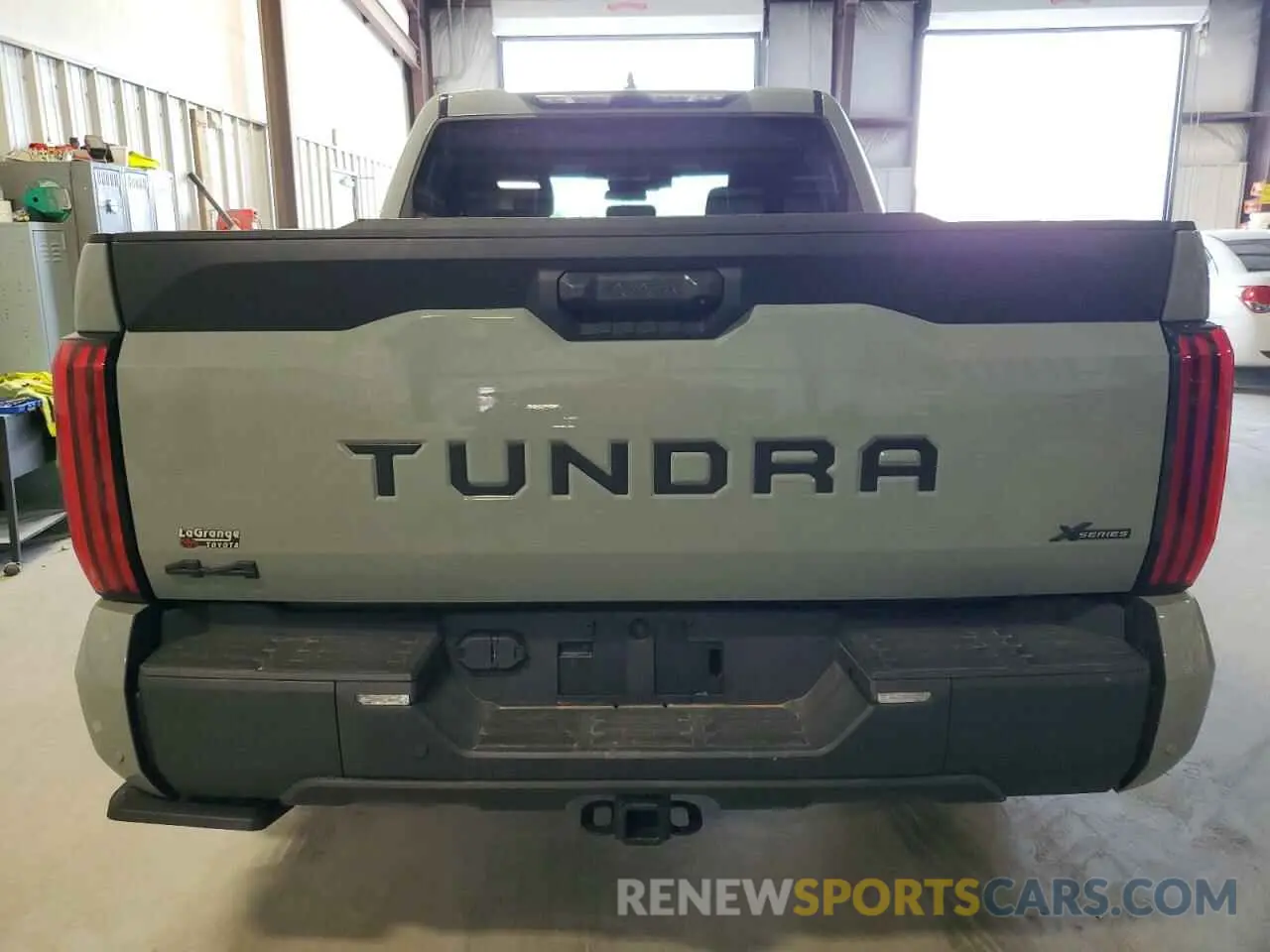 6 fotografías del automóvil dañado 5TFLA5DBXSX240279 TOYOTA TUNDRA 2025