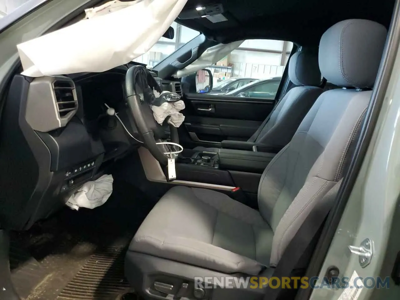 7 fotografías del automóvil dañado 5TFLA5DBXSX240279 TOYOTA TUNDRA 2025