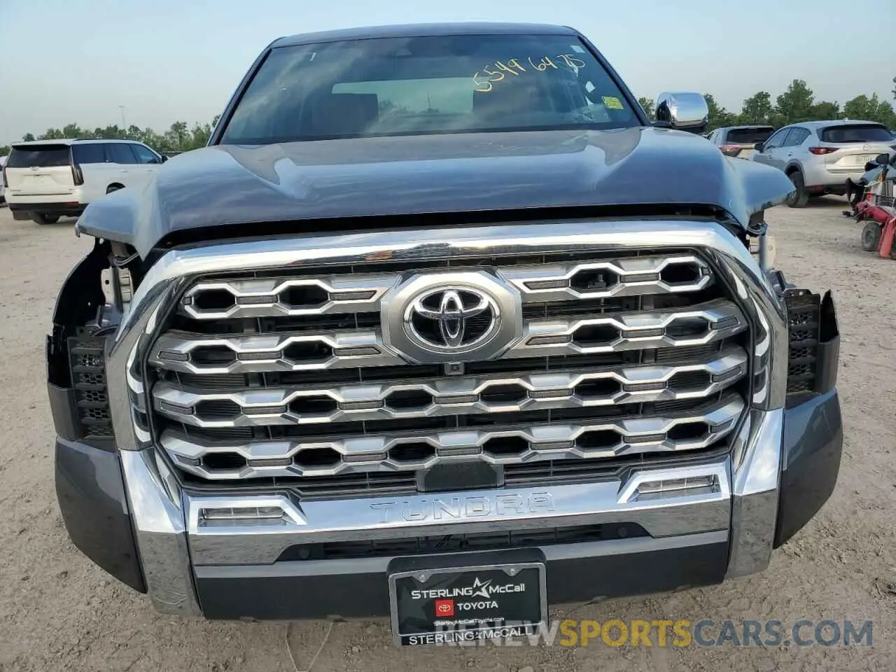 5 fotografías del automóvil dañado 5TFMC5DBXSX091337 TOYOTA TUNDRA 2025