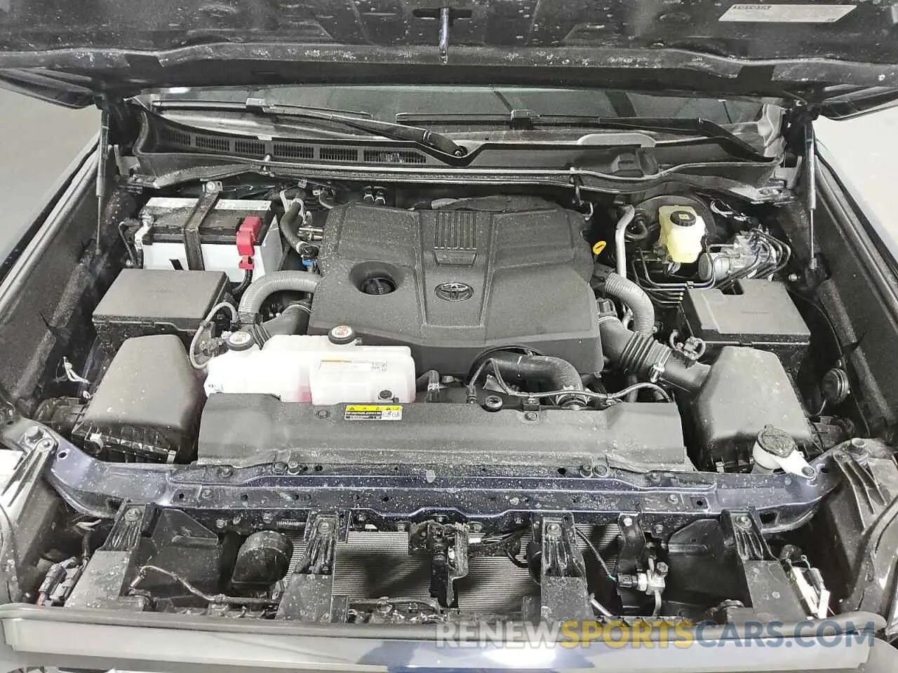 11 fotografías del automóvil dañado 5TFNA5DB0SX268066 TOYOTA TUNDRA 2025