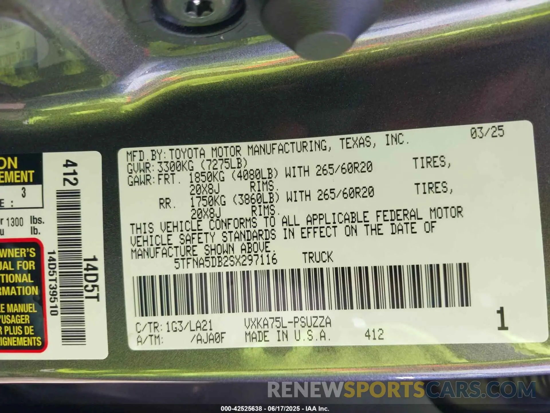 9 fotografías del automóvil dañado 5TFNA5DB2SX297116 TOYOTA TUNDRA 2025