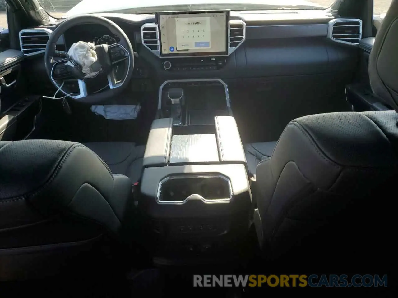 8 fotografías del automóvil dañado 5TFNA5DB9SX250892 TOYOTA TUNDRA 2025