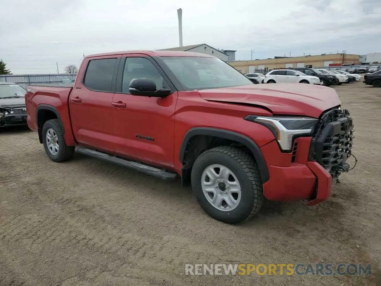4 fotografías del automóvil dañado 5TFWA5DB3SX255025 TOYOTA TUNDRA 2025