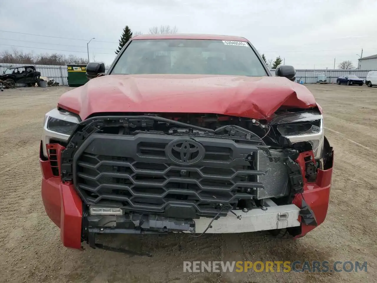 5 fotografías del automóvil dañado 5TFWA5DB3SX255025 TOYOTA TUNDRA 2025