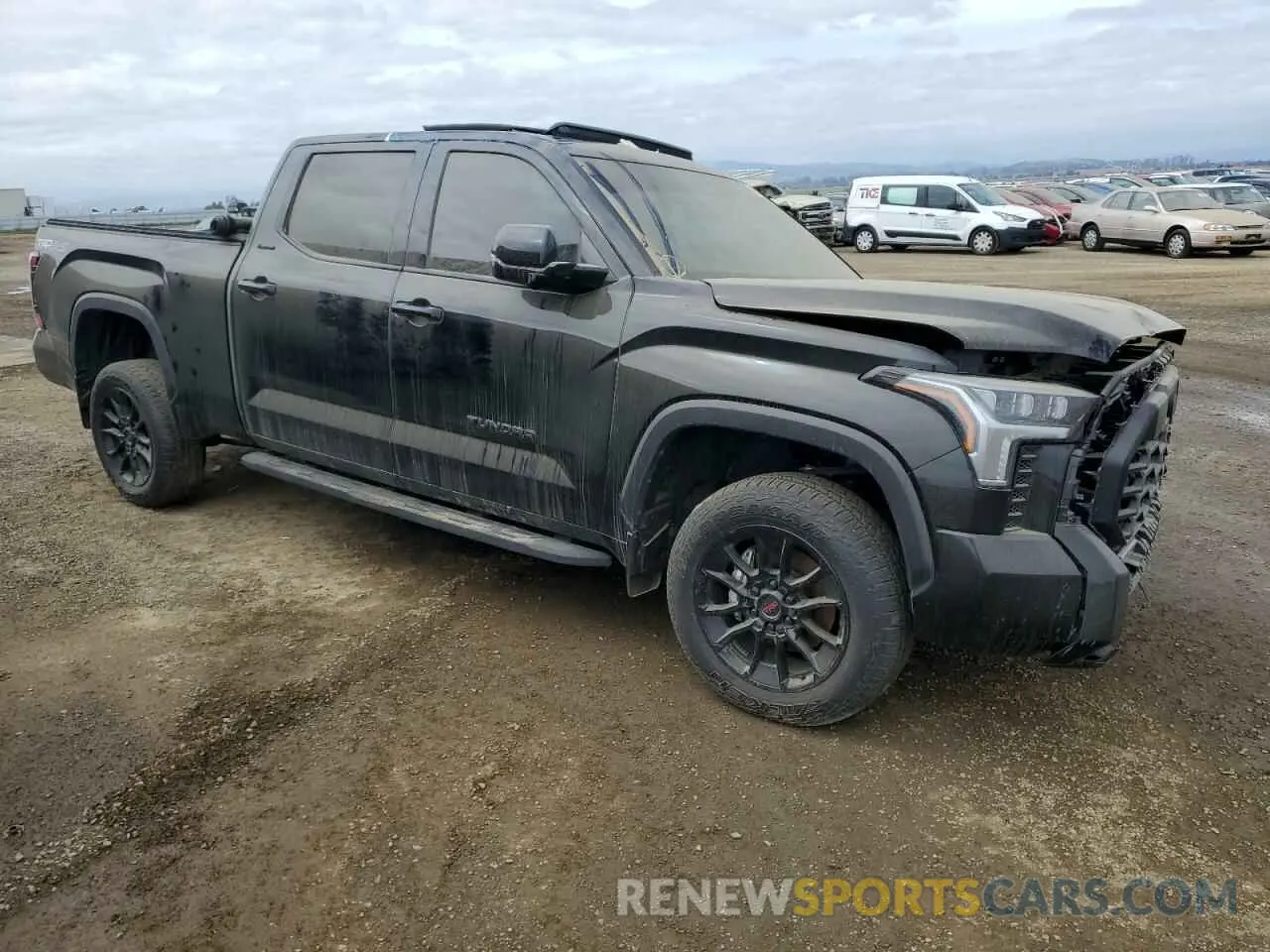 4 fotografías del automóvil dañado 5TFWA5EC2SX038217 TOYOTA TUNDRA 2025