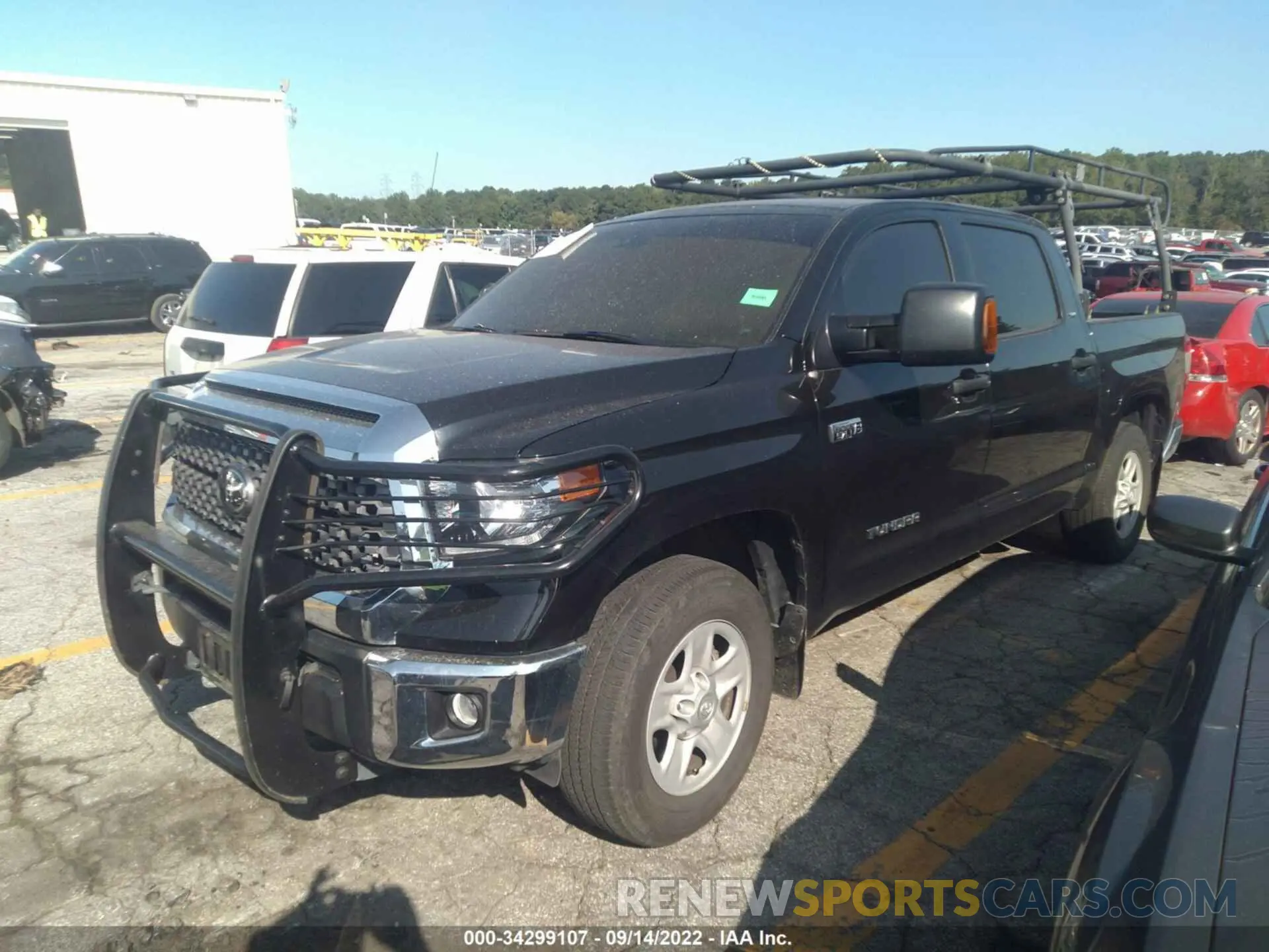 2 fotografías del automóvil dañado 5TFEY5F16KX254043 TOYOTA TUNDRA 2WD 2019