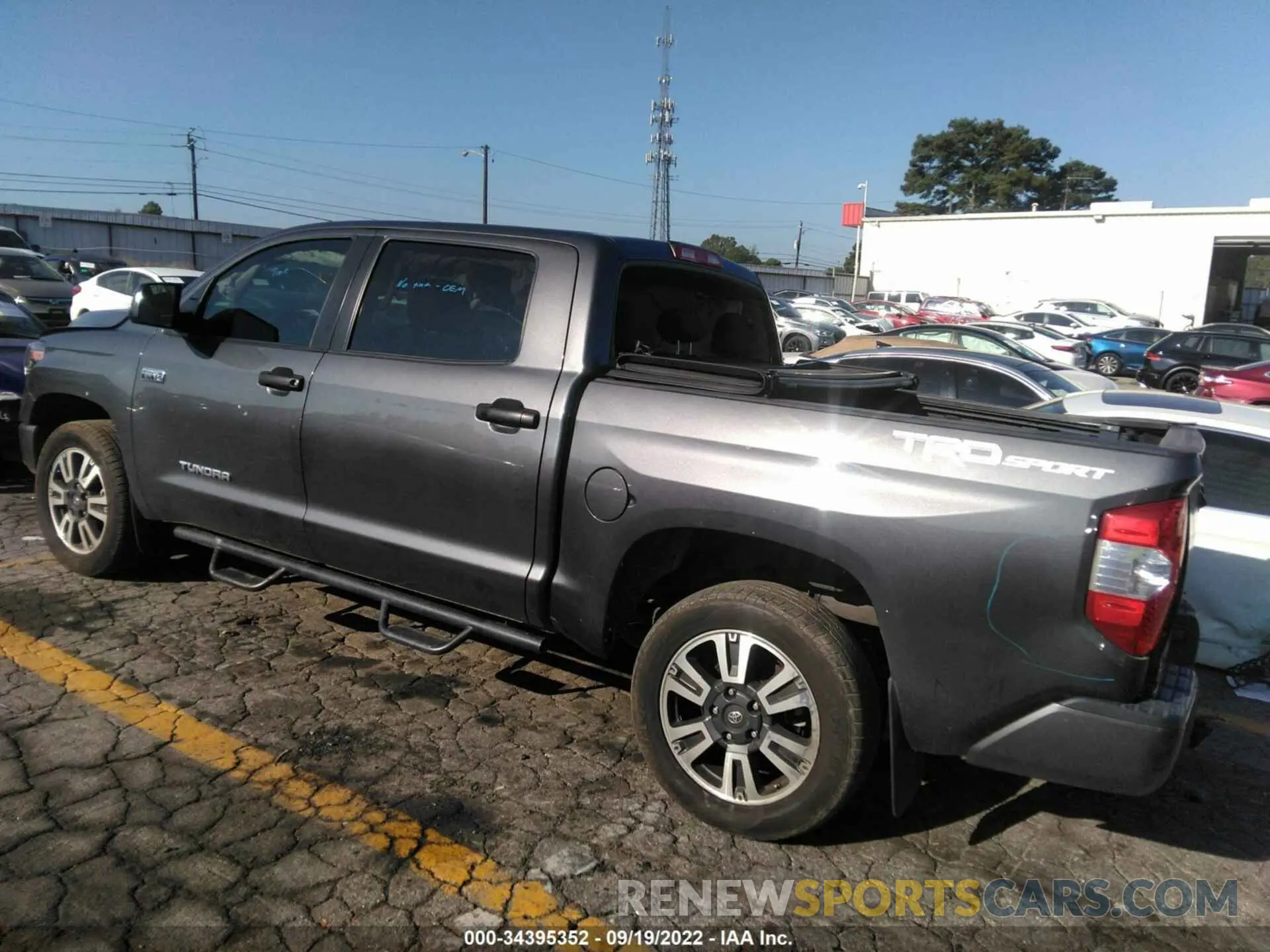 3 fotografías del automóvil dañado 5TFEY5F17KX247747 TOYOTA TUNDRA 2WD 2019