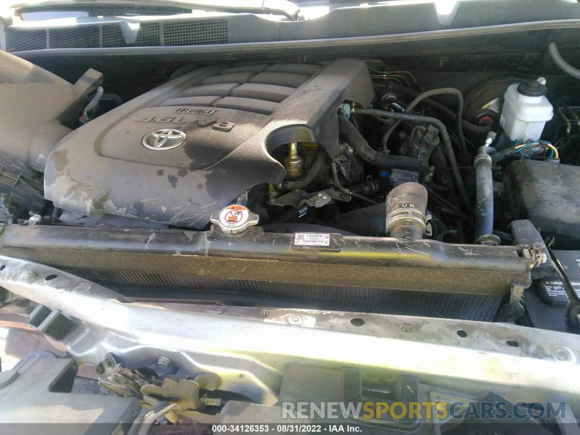 10 fotografías del automóvil dañado 5TFRM5F14KX140958 TOYOTA TUNDRA 2WD 2019
