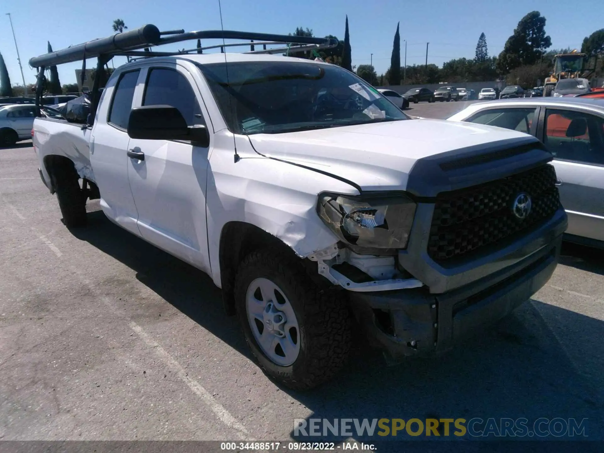 1 fotografías del automóvil dañado 5TFTY5F16KX010674 TOYOTA TUNDRA 2WD 2019