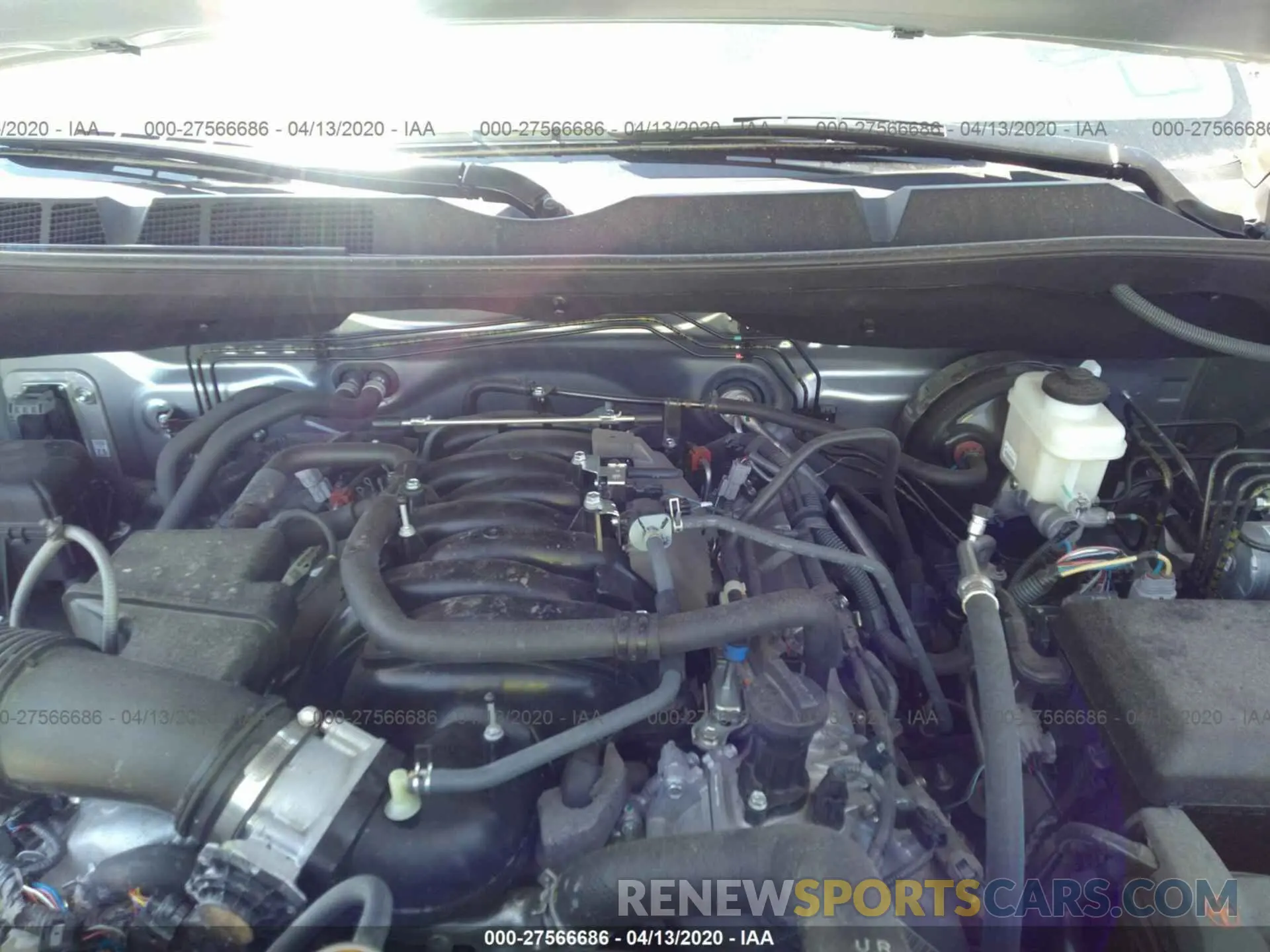 10 fotografías del automóvil dañado 5TFEY5F11LX256378 TOYOTA TUNDRA 2WD 2020