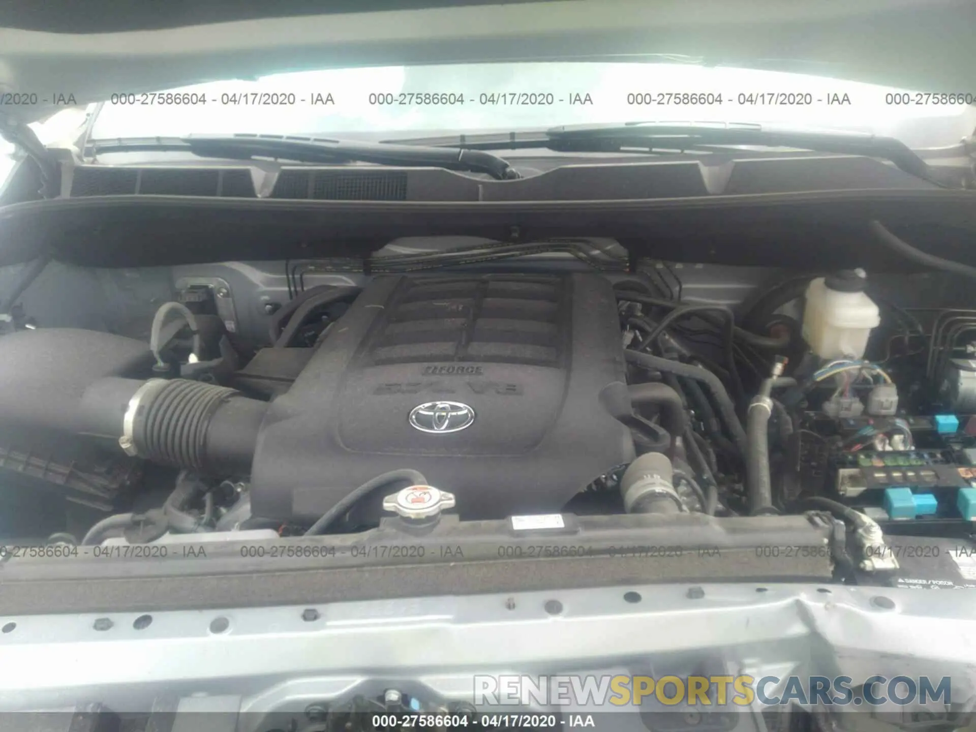 10 fotografías del automóvil dañado 5TFEY5F16LX260653 TOYOTA TUNDRA 2WD 2020