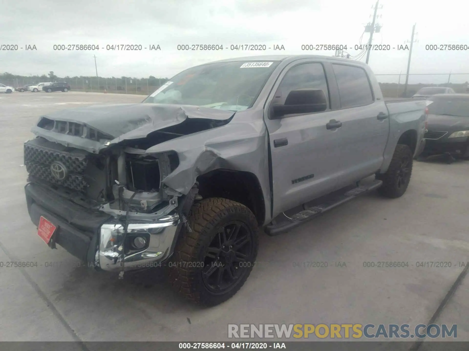 2 fotografías del automóvil dañado 5TFEY5F16LX260653 TOYOTA TUNDRA 2WD 2020