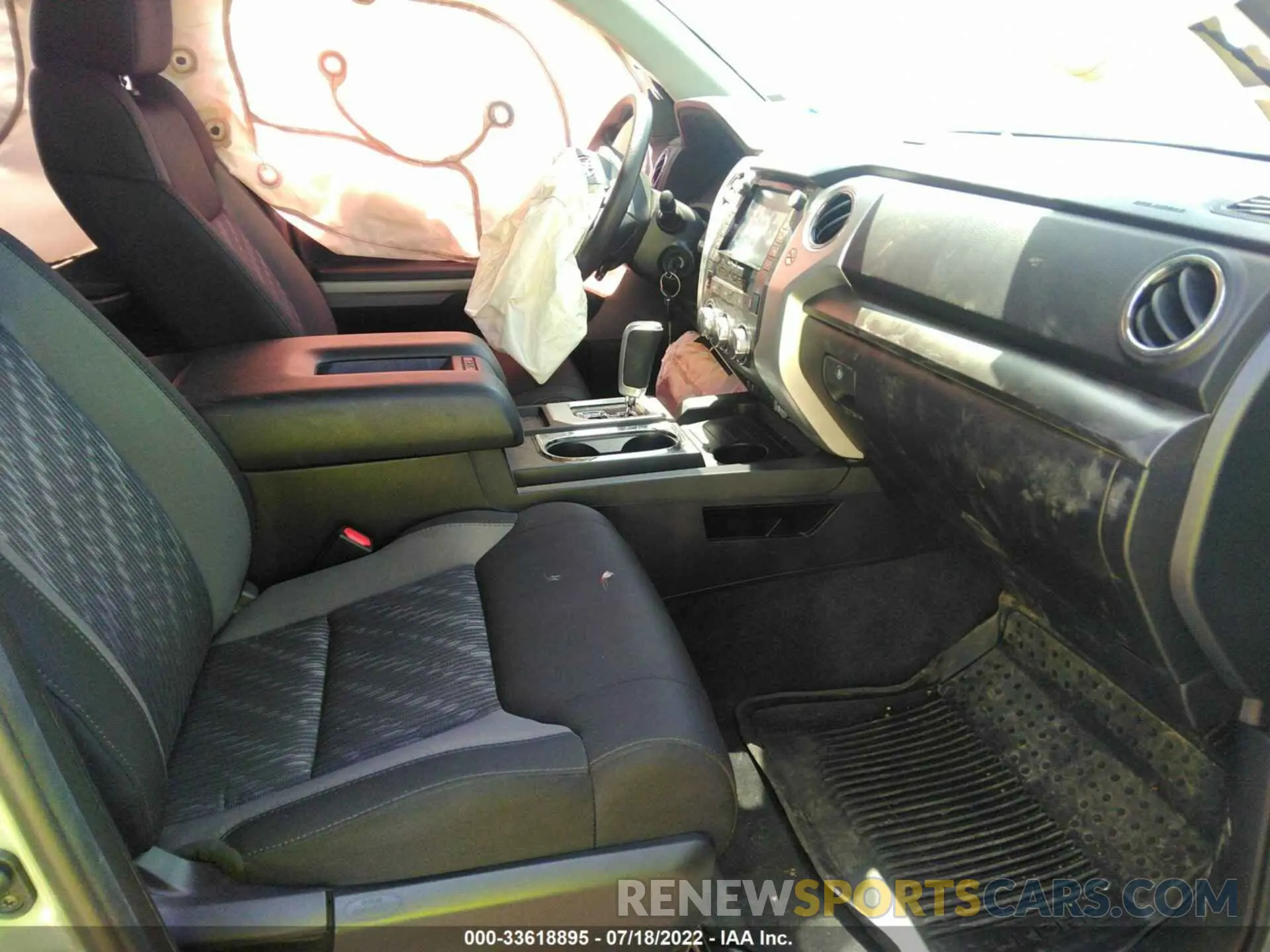 5 fotografías del automóvil dañado 5TFEY5F10MX292225 TOYOTA TUNDRA 2WD 2021