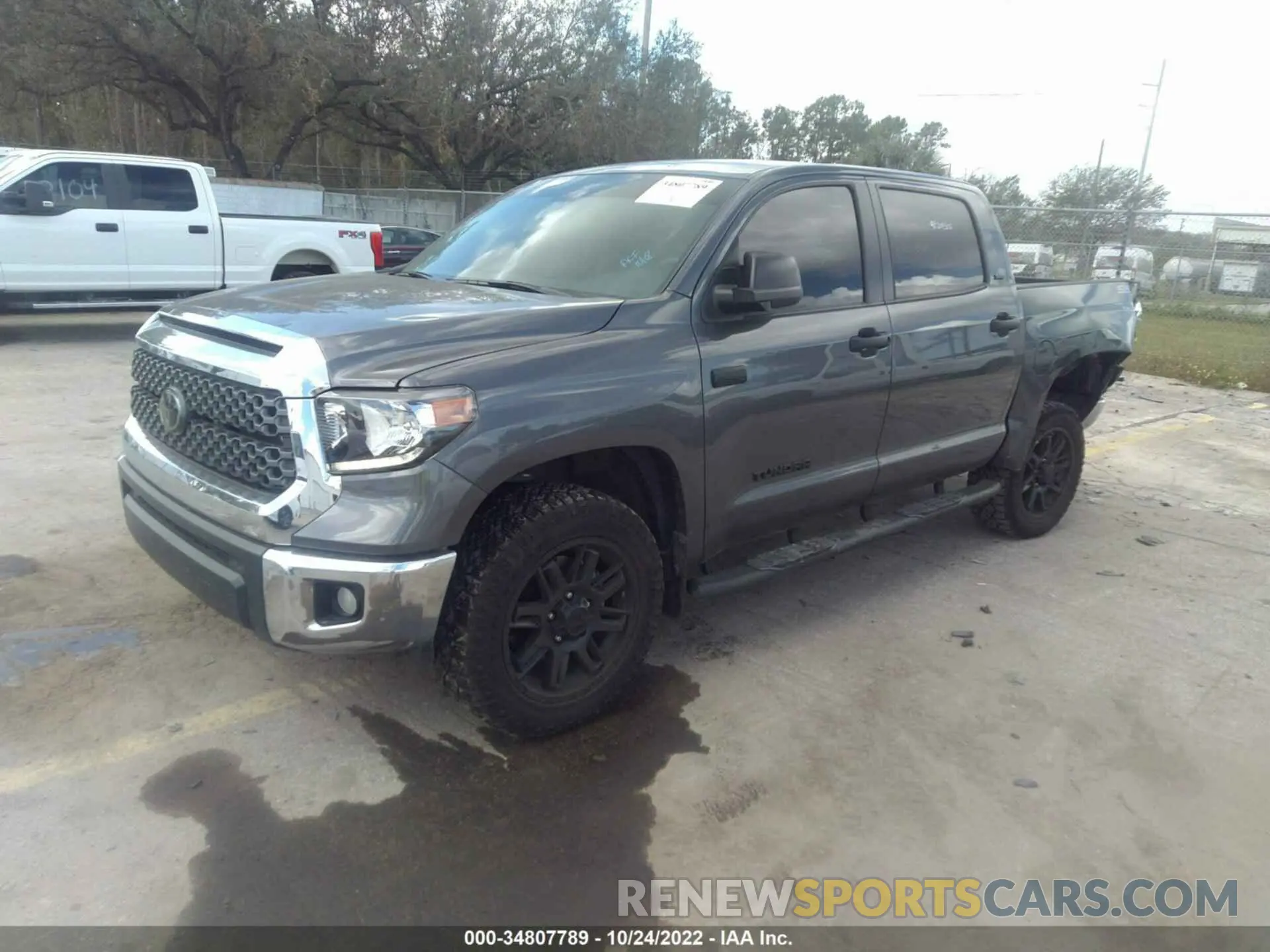 2 fotografías del automóvil dañado 5TFEY5F11MX286837 TOYOTA TUNDRA 2WD 2021