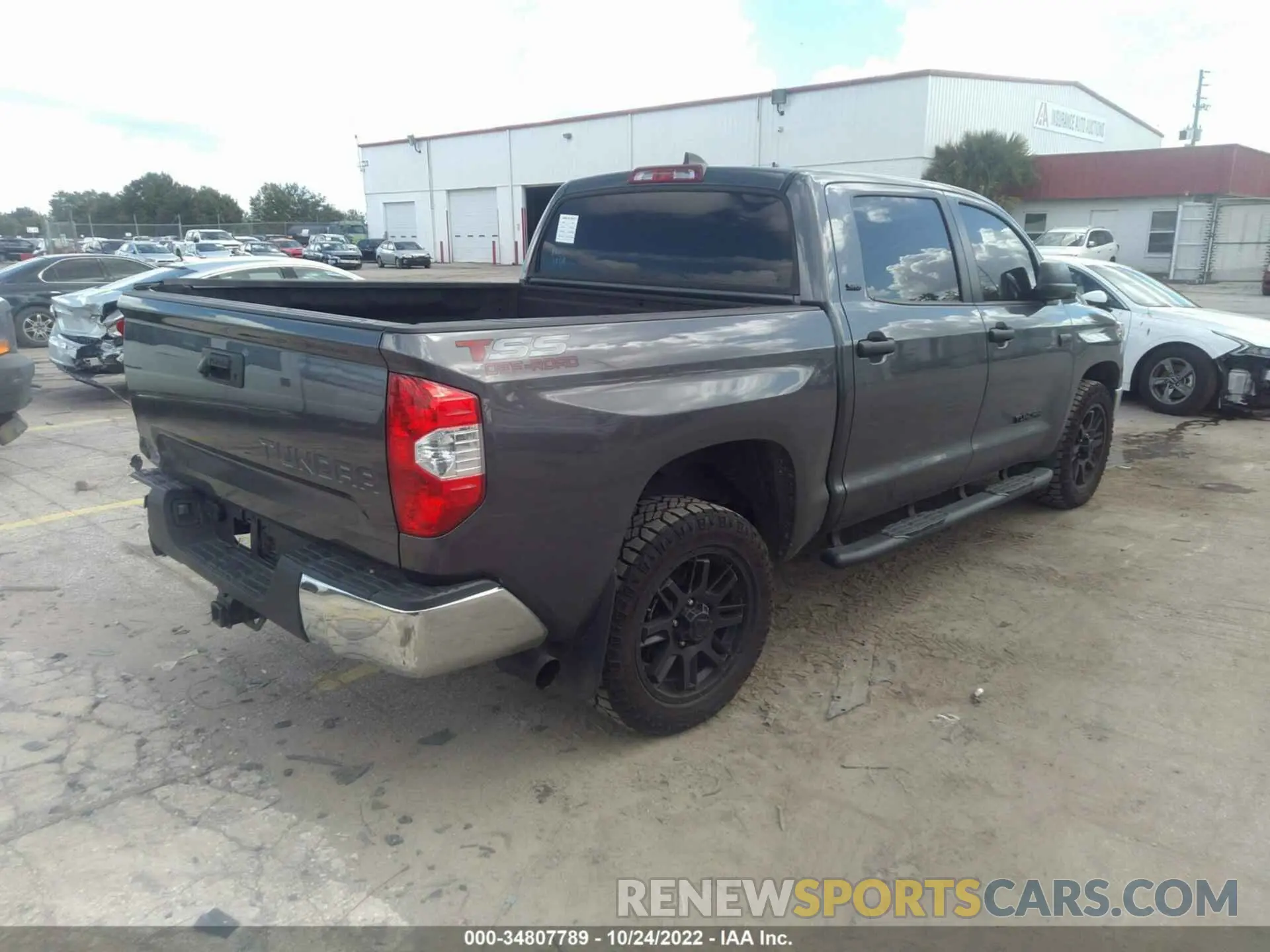 4 fotografías del automóvil dañado 5TFEY5F11MX286837 TOYOTA TUNDRA 2WD 2021