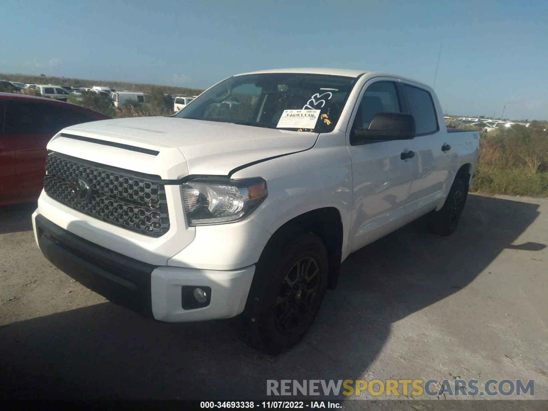 2 fotografías del automóvil dañado 5TFEY5F17MX287331 TOYOTA TUNDRA 2WD 2021