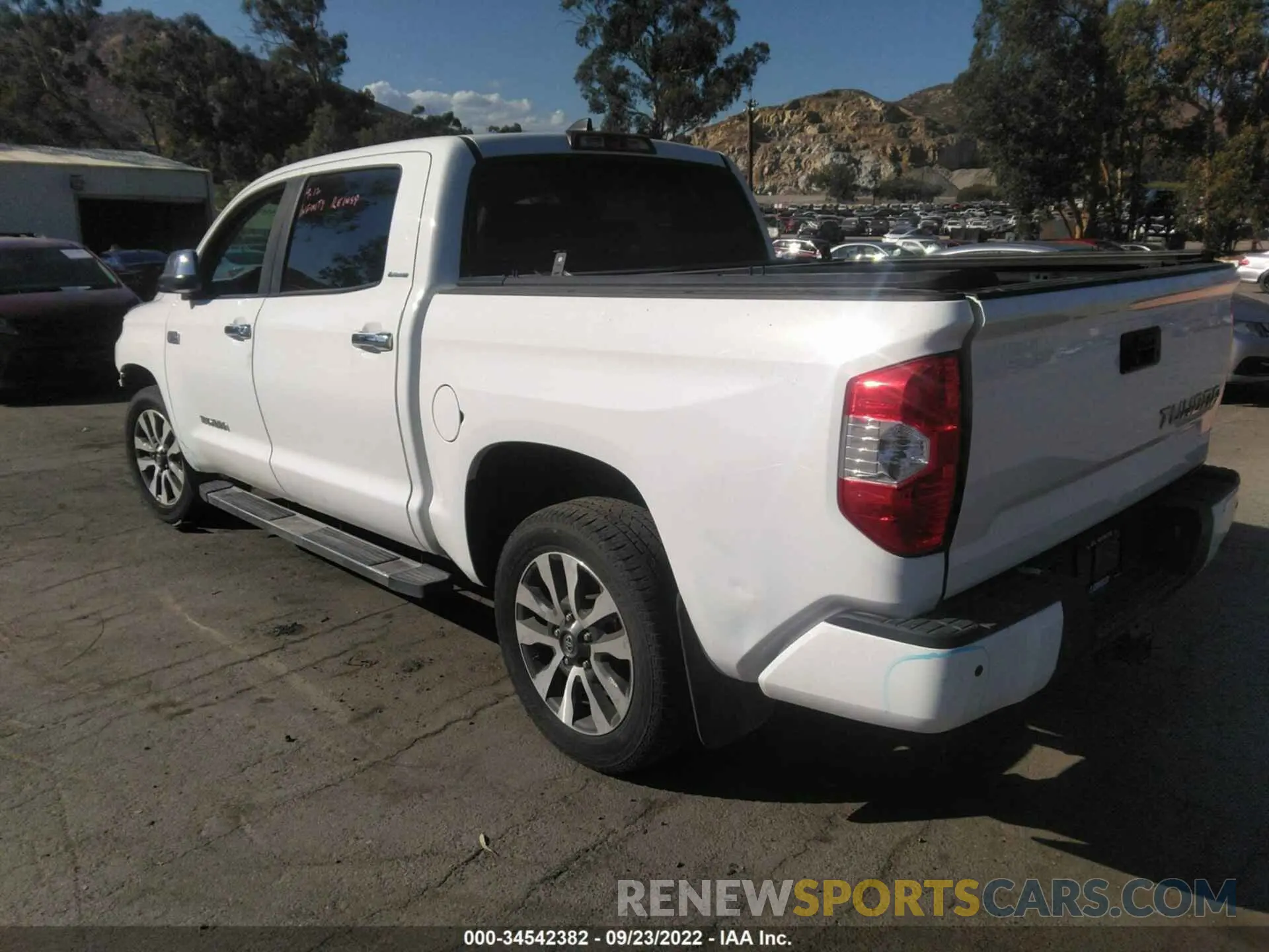 3 fotografías del automóvil dañado 5TFFY5F17MX273952 TOYOTA TUNDRA 2WD 2021