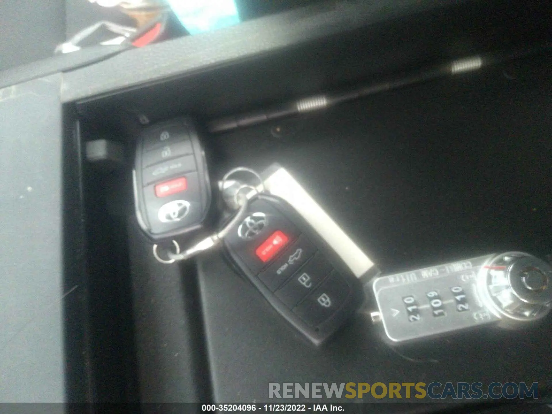 11 fotografías del automóvil dañado 5TFLA5AA3NX013046 TOYOTA TUNDRA 2WD 2022