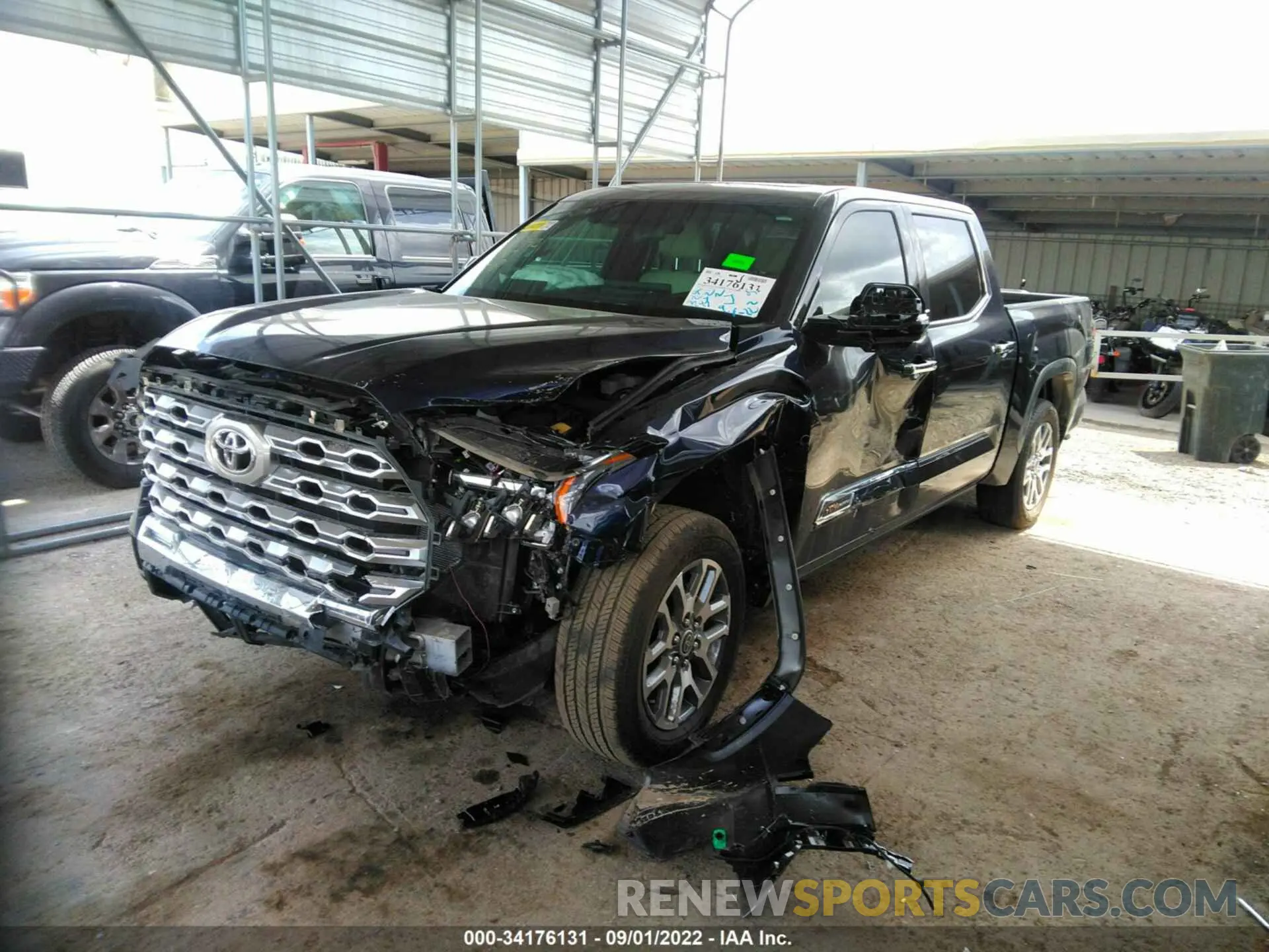 2 fotografías del automóvil dañado 5TFMA5AB0NX013907 TOYOTA TUNDRA 2WD 2022
