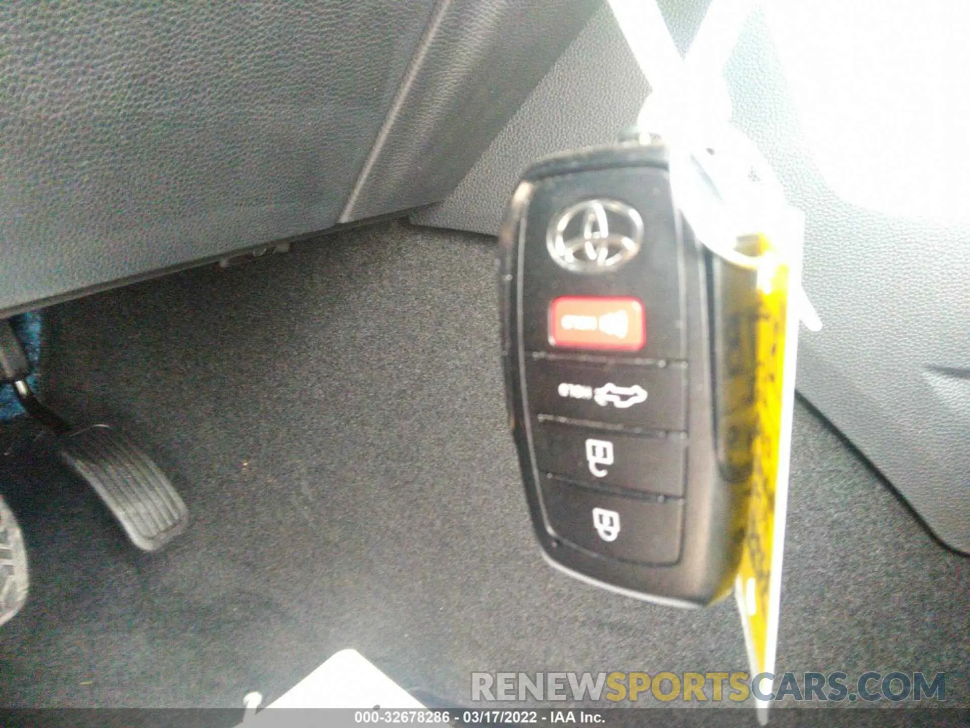 11 fotografías del automóvil dañado 5TFMA5AB2NX003444 TOYOTA TUNDRA 2WD 2022