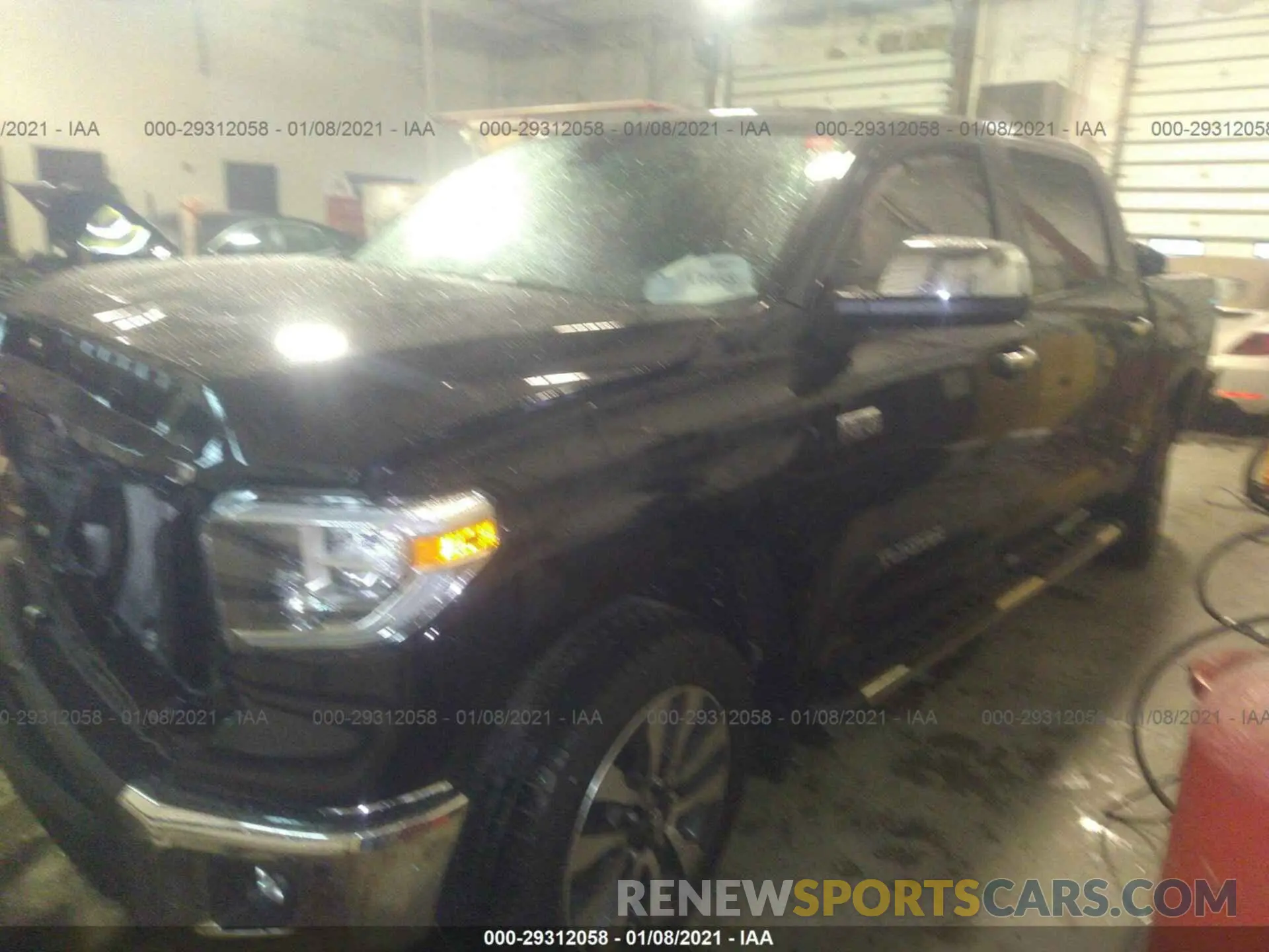 2 fotografías del automóvil dañado 5TFHY5F11MX983504 TOYOTA TUNDRA 2WD TRUCK 2021