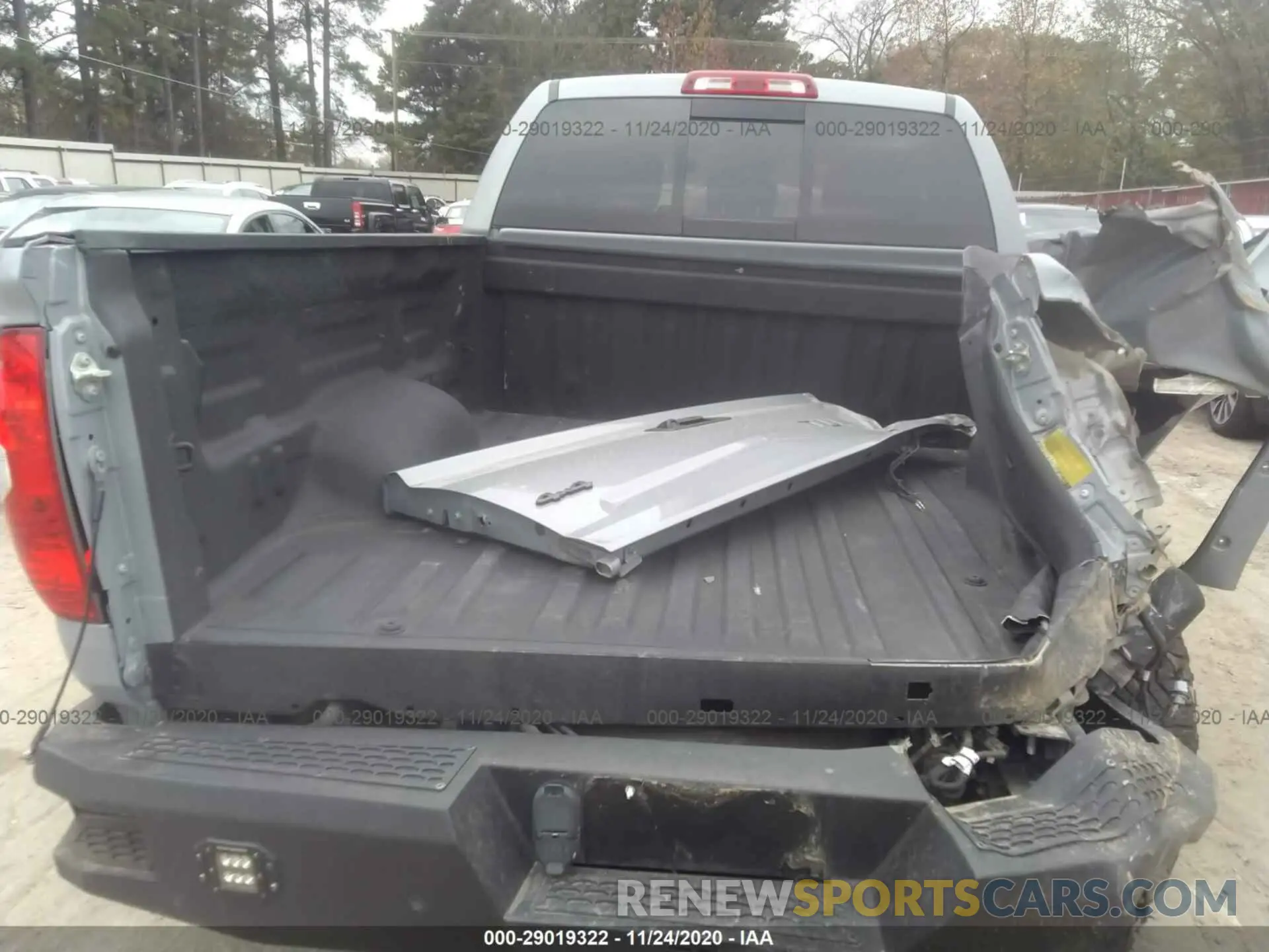 12 fotografías del automóvil dañado 5TFUW5F19KX850930 TOYOTA TUNDRA 4WD 2019